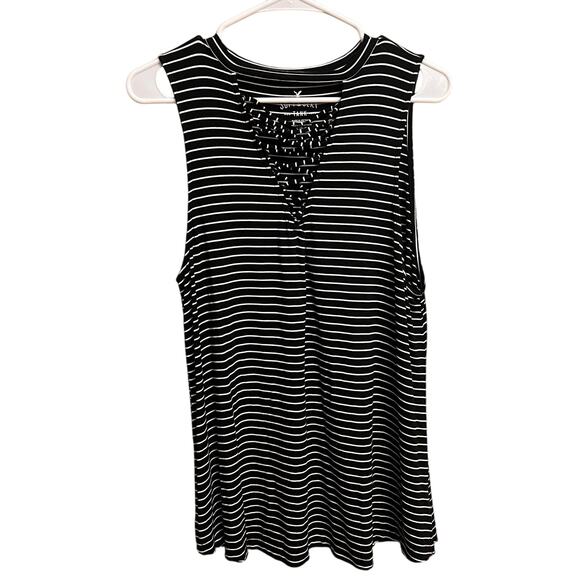 American Eagle Black White Pinstripe Sleeveless Soft & Sexy Tank Size Large - Picture 2 of 9
